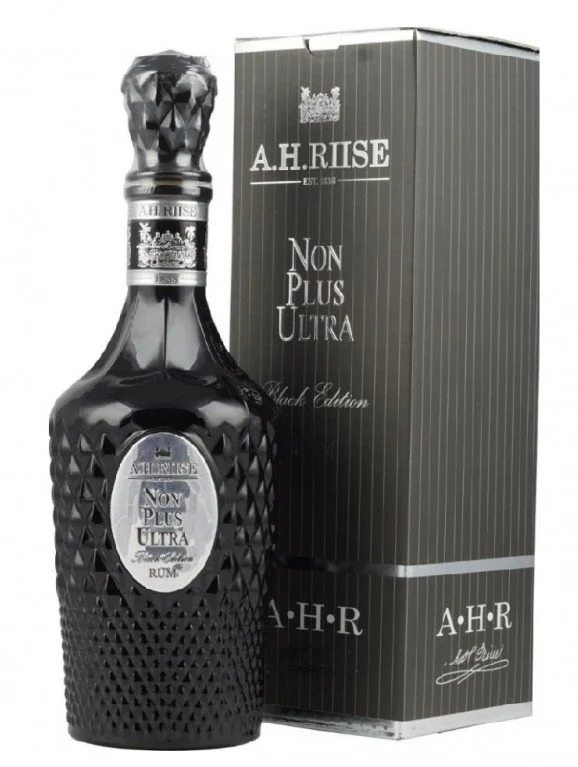 A.H.Riise / Old St. Croix Non Plus Ultra Black edition 0,7l 42%